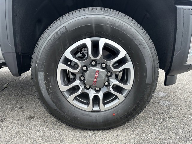 New 2025 GMC Sierra 2500 SLE w/ Preferred Package image 6