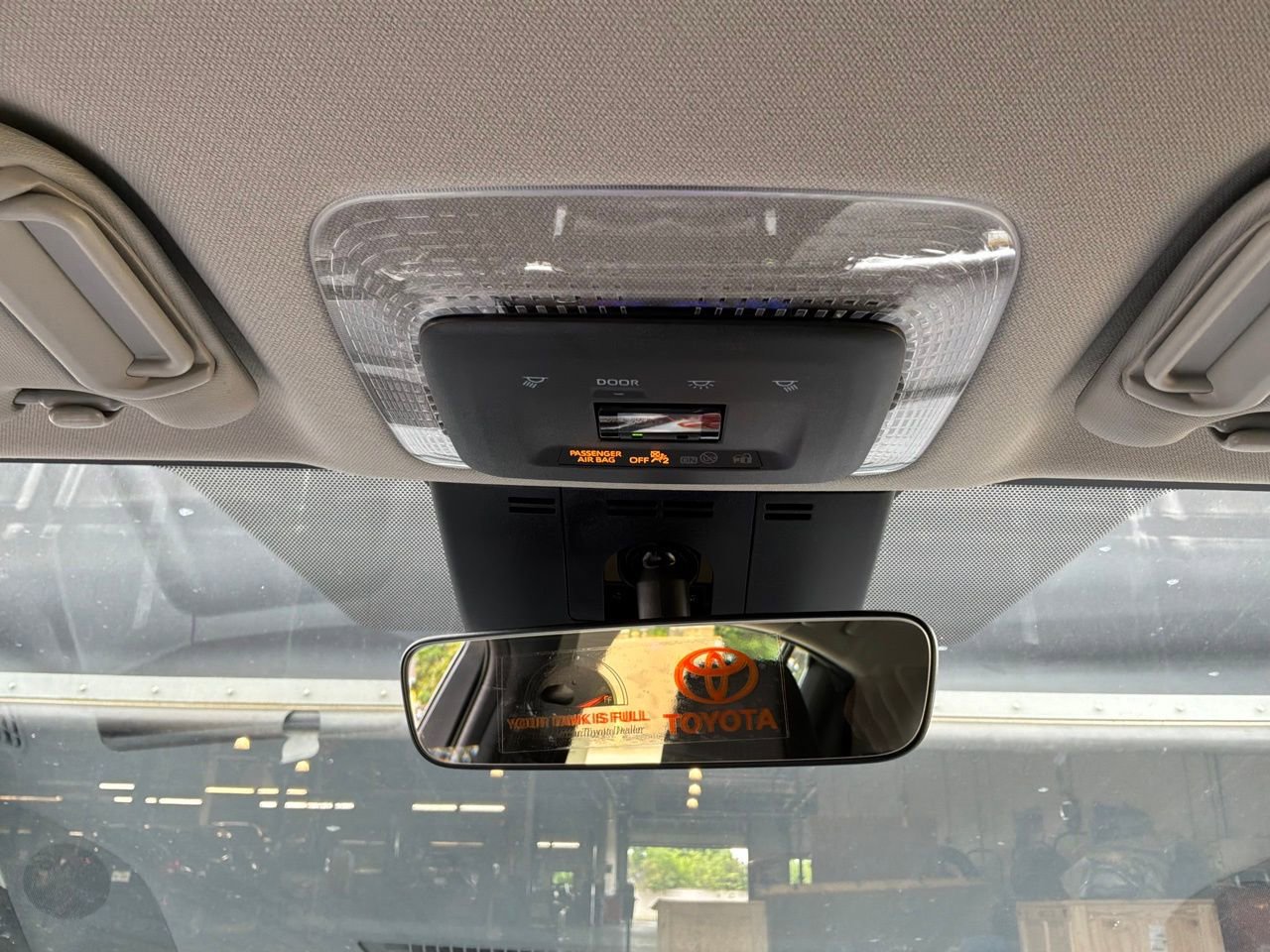 New 2026 Toyota Prius LE FWD image 13