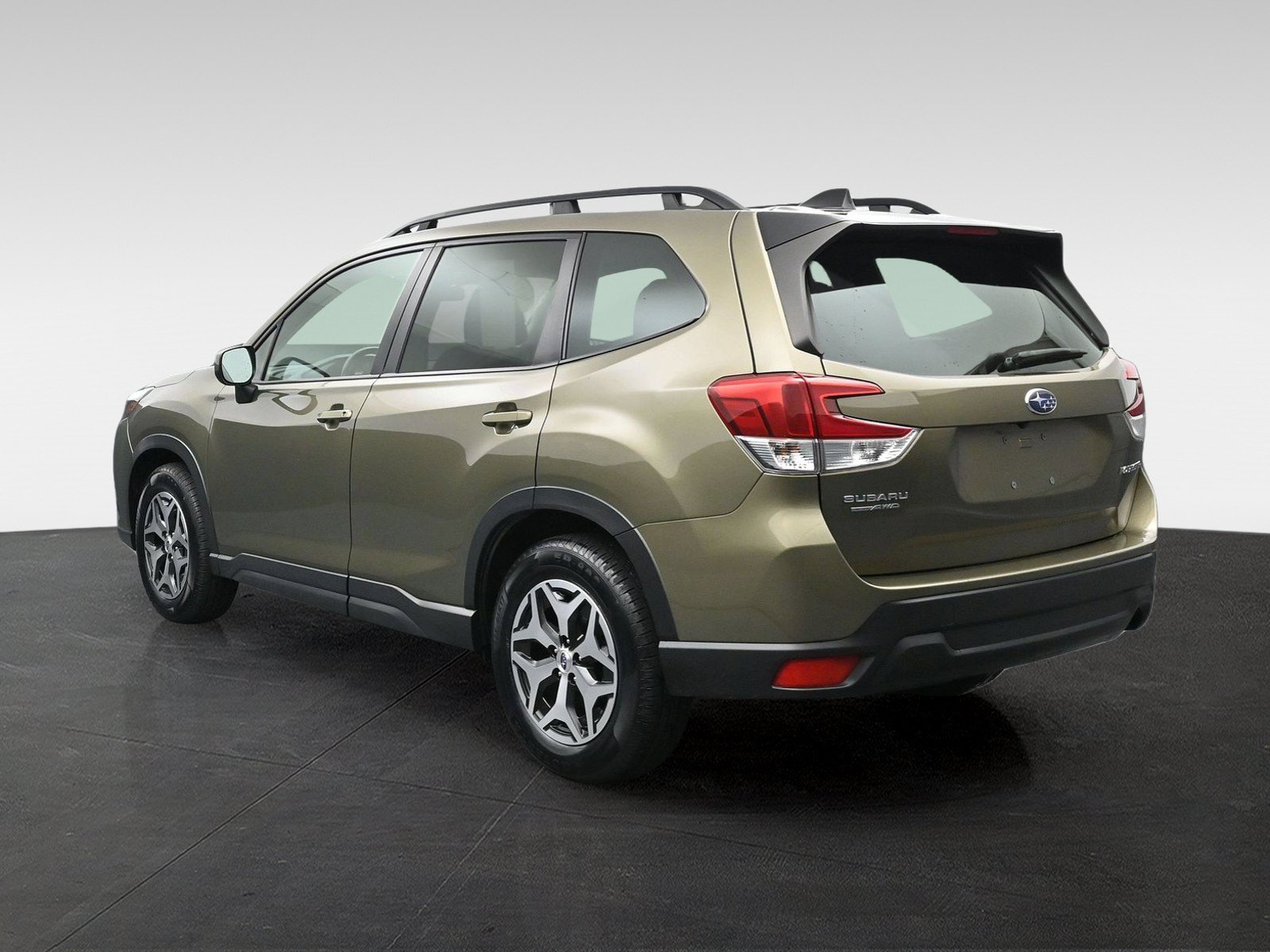 Used 2024 Subaru Forester Premium AWD/4WD image 6