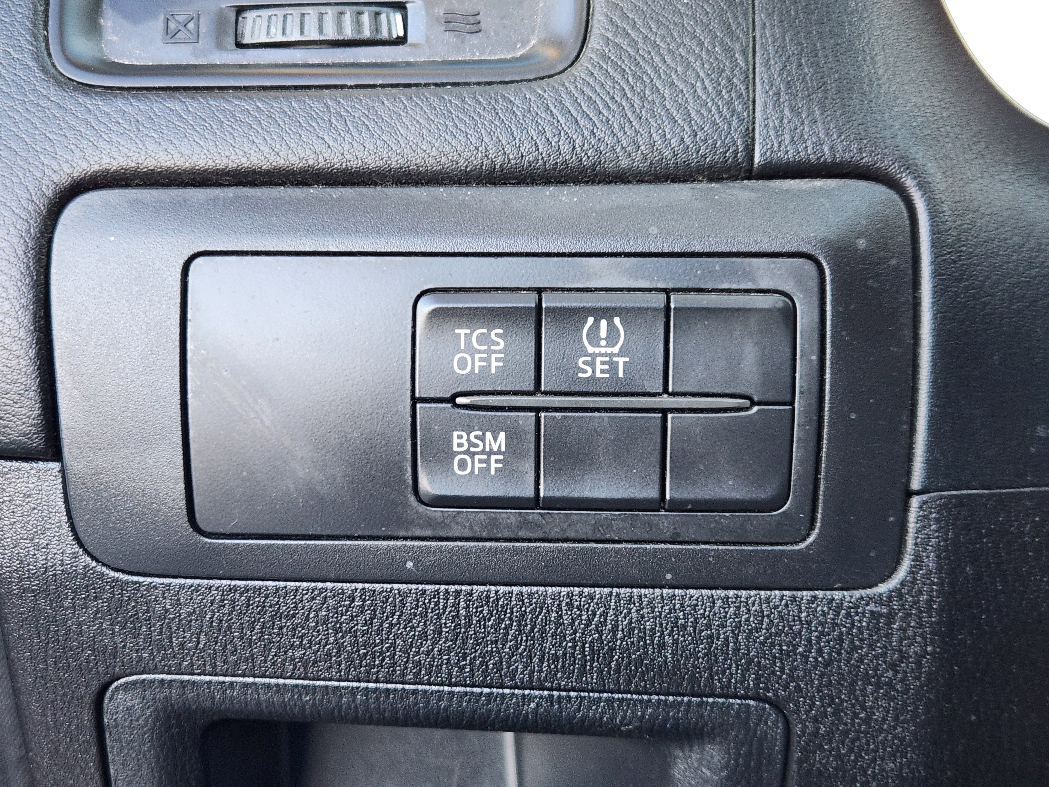 Used 2014 MAZDA CX-5 Touring image 23