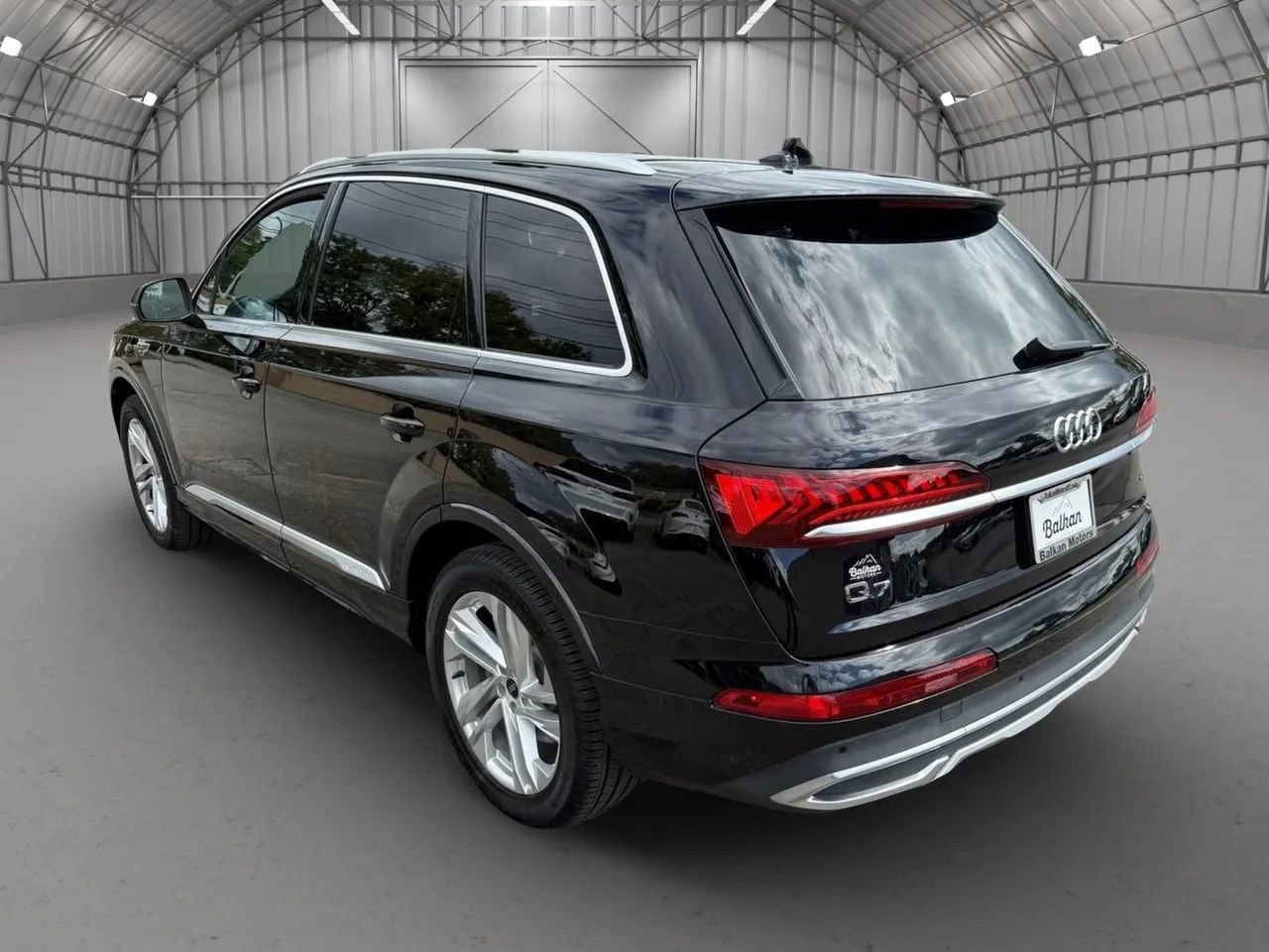 Used 2021 Audi Q7 2.0T Premium w/ Convenience Package image 9