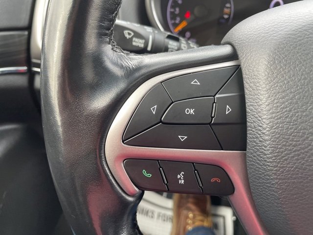 Used 2020 Jeep Grand Cherokee Limited image 16