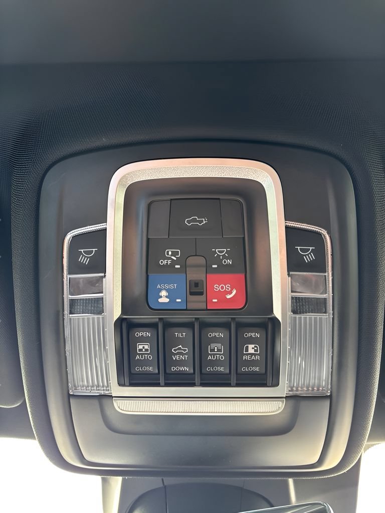 Used 2022 RAM 1500 TRX w/ TRX Level 2 Equipment Group AWD/4WD image 27