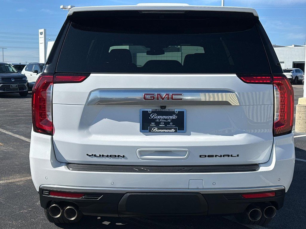 Used 2024 GMC Yukon Denali image 6