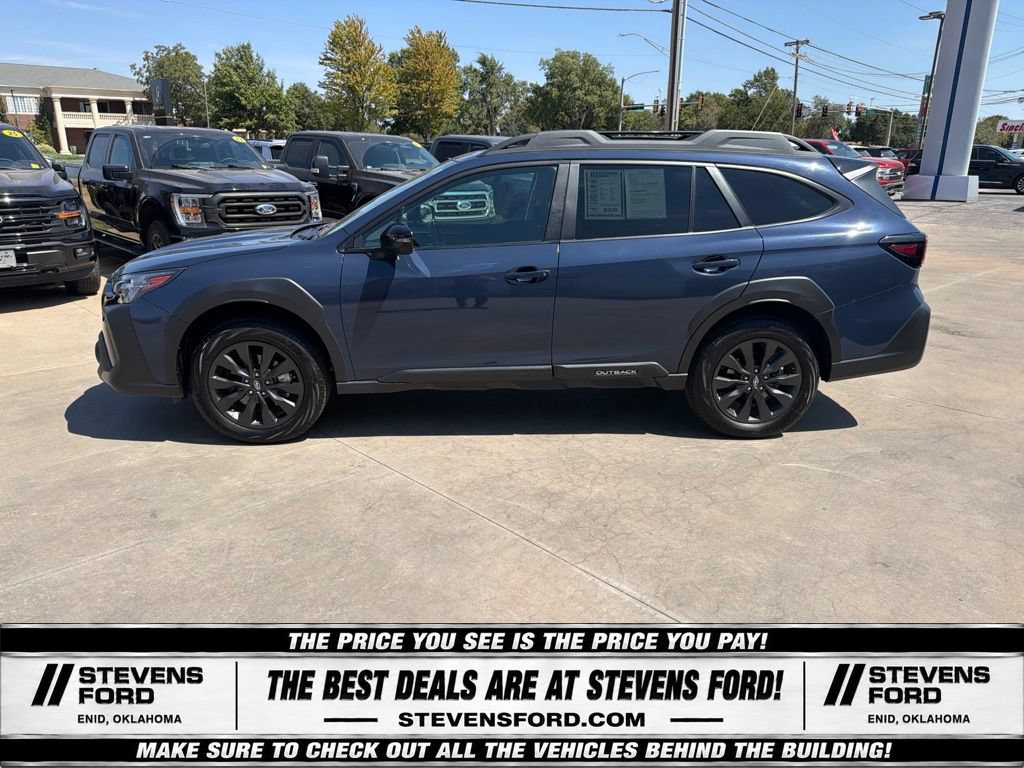Used 2025 Subaru Outback Onyx Edition AWD/4WD image 8