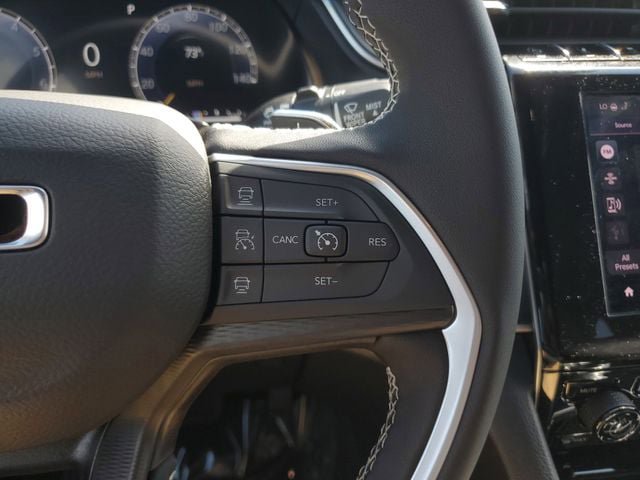 New 2026 Jeep Grand Cherokee Laredo X AWD/4WD image 27