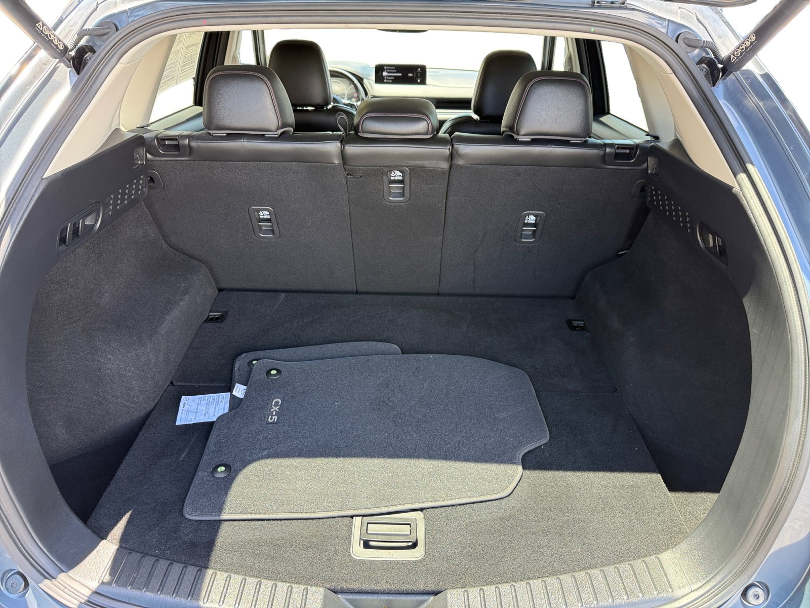 Certified 2025 MAZDA CX-5 Carbon Edition AWD/4WD image 17