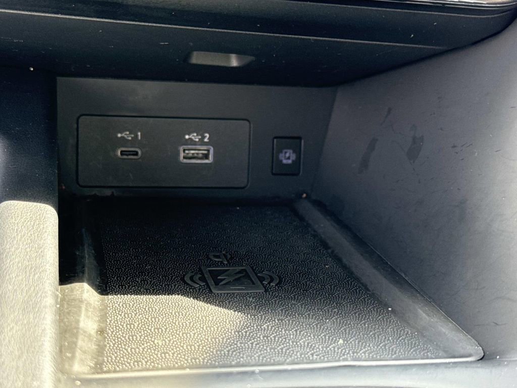 Certified 2025 INFINITI QX60 Luxe w/ Black Edition image 6