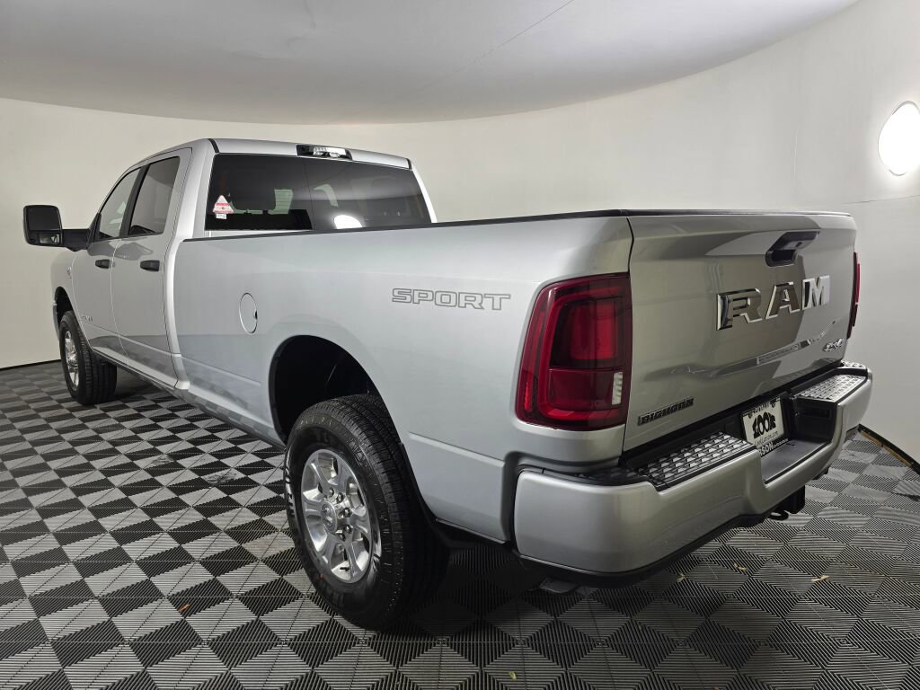 New 2026 RAM 3500 Big Horn image 6