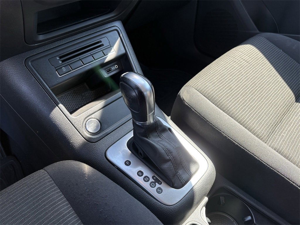 Used 2017 Volkswagen Tiguan Limited w/ Premium Package image 20