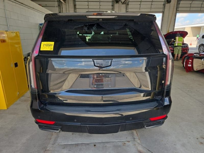 Used 2022 Cadillac Escalade Sport w/ Touring Package AWD/4WD image 35