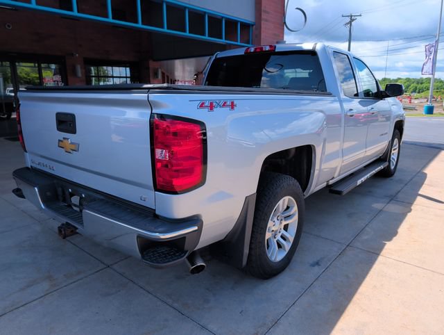 Used 2017 Chevrolet Silverado 1500 LT w/ All Star Edition AWD/4WD image 7