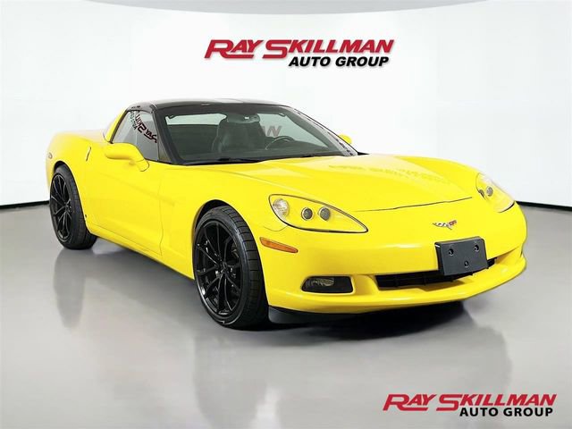 Used 2007 Chevrolet Corvette Coupe w/ Preferred Equipment Group RWD image 1