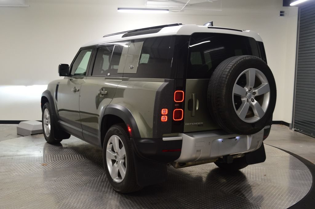 Used 2023 Land Rover Defender 110 SE AWD/4WD image 3