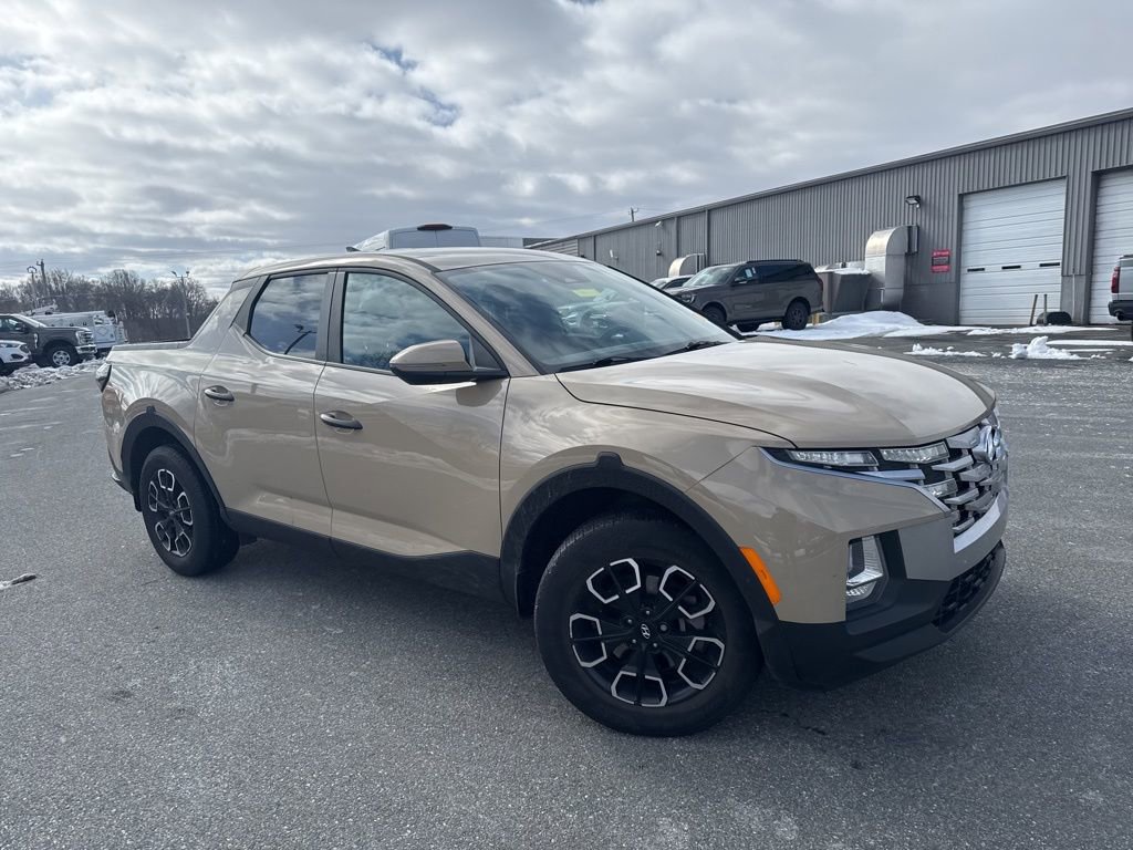 Used 2023 Hyundai Santa Cruz SEL image 1
