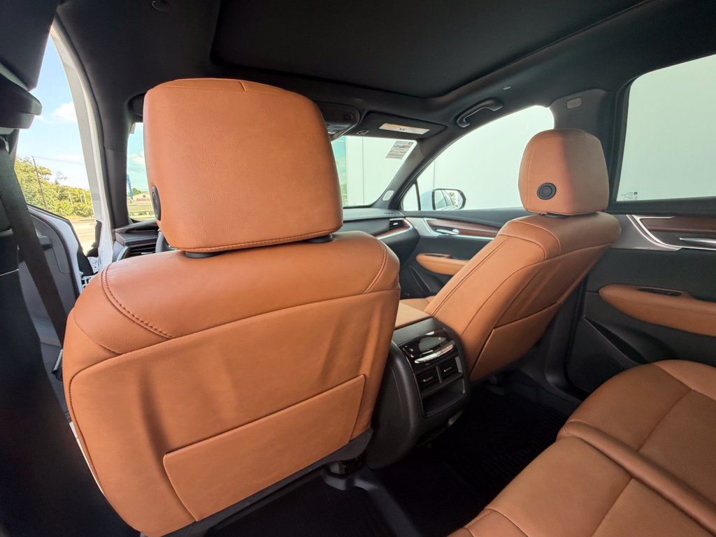 New 2026 Cadillac XT5 Premium Luxury w/ Driver Assist Package FWD image 22