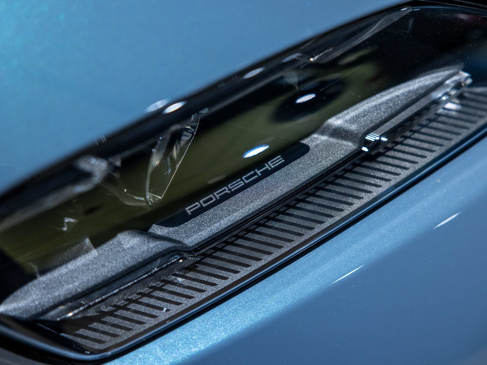 New 2025 Porsche Taycan AWD/4WD image 23