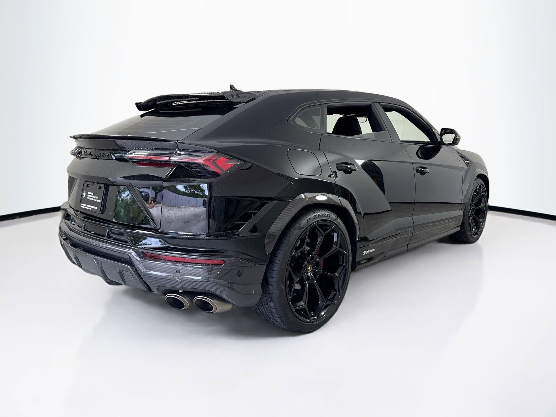 Used 2024 Lamborghini Urus Performante AWD/4WD image 7