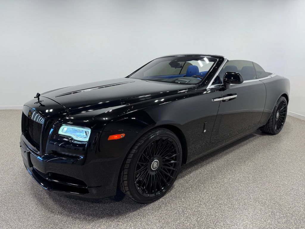 Used 2019 Rolls-Royce Dawn RWD image 11