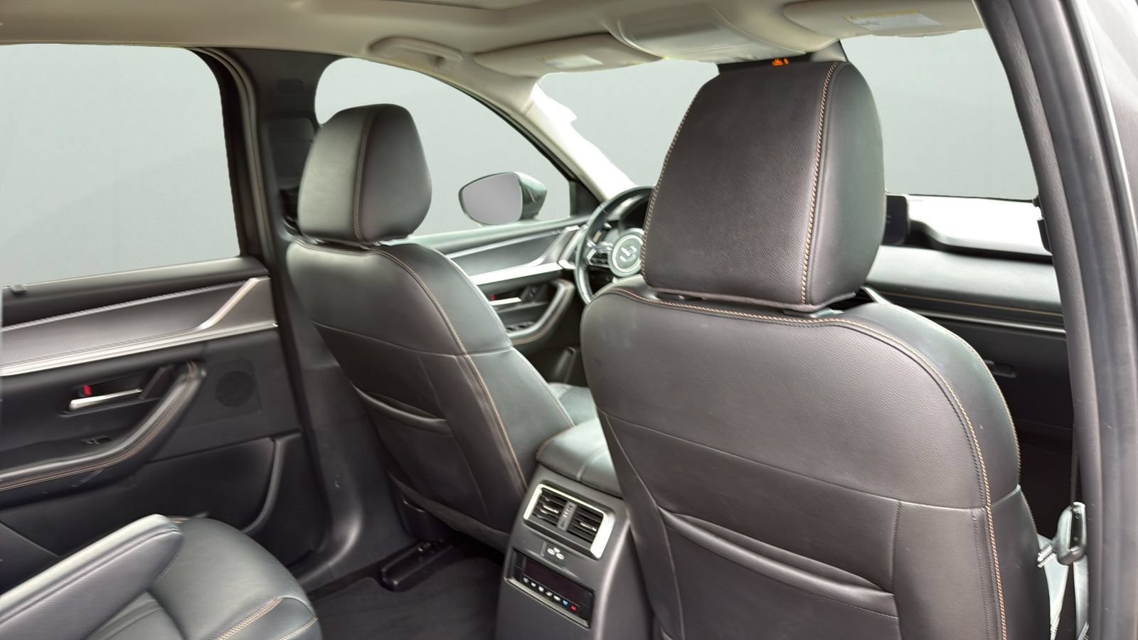 Used 2024 MAZDA CX-90 3.3 Turbo w/ Preferred Package AWD/4WD image 26