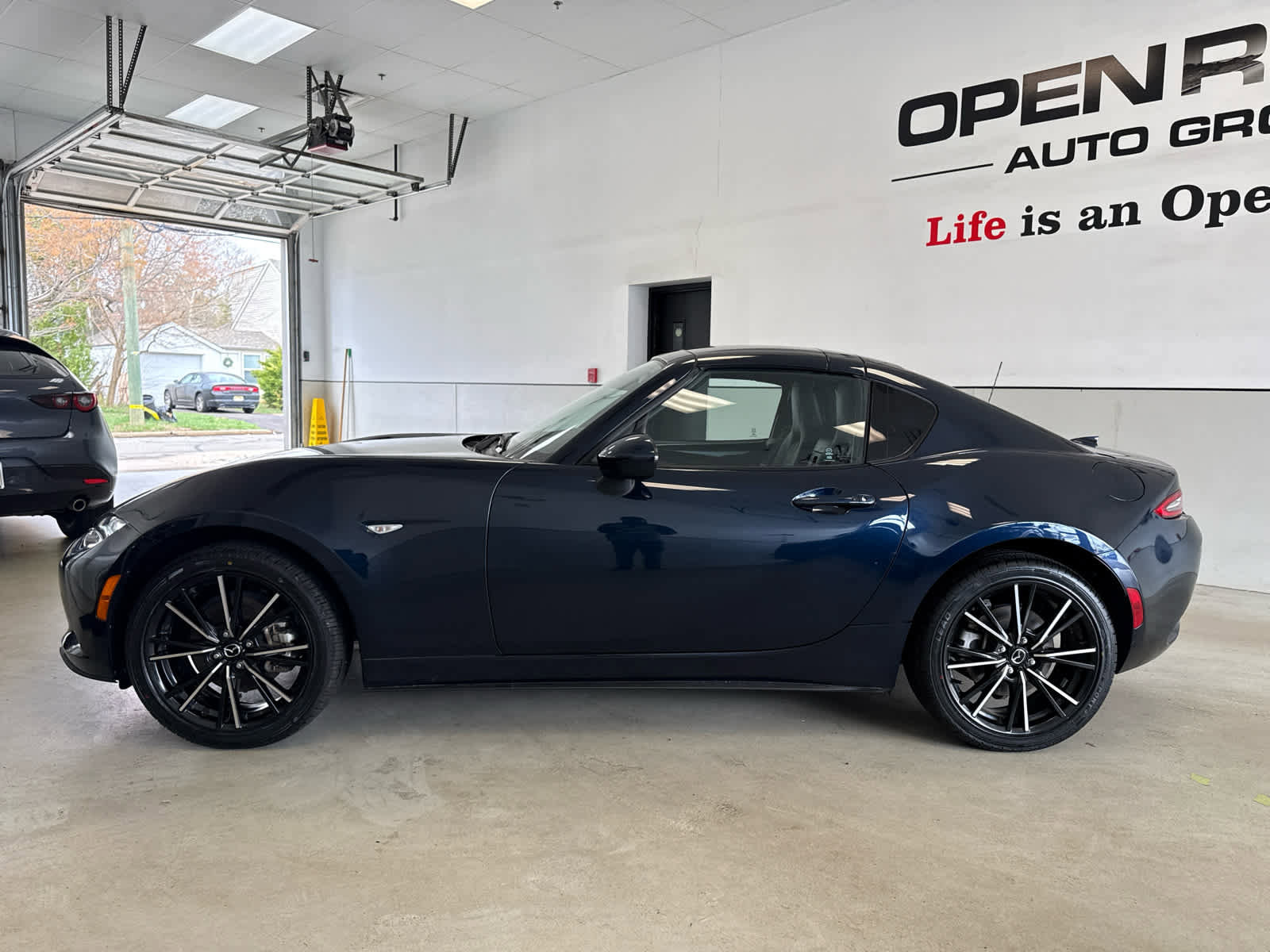 Certified 2025 MAZDA MX-5 Miata RF Grand Touring image 3