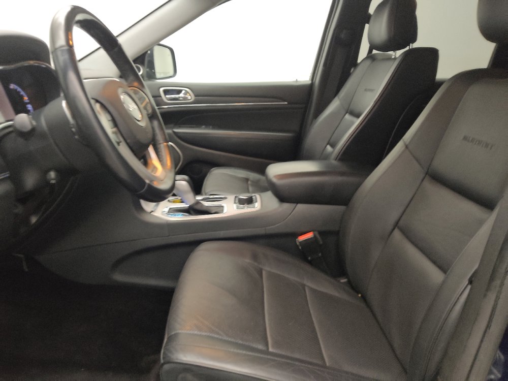 Used 2018 Jeep Grand Cherokee Summit AWD/4WD image 17
