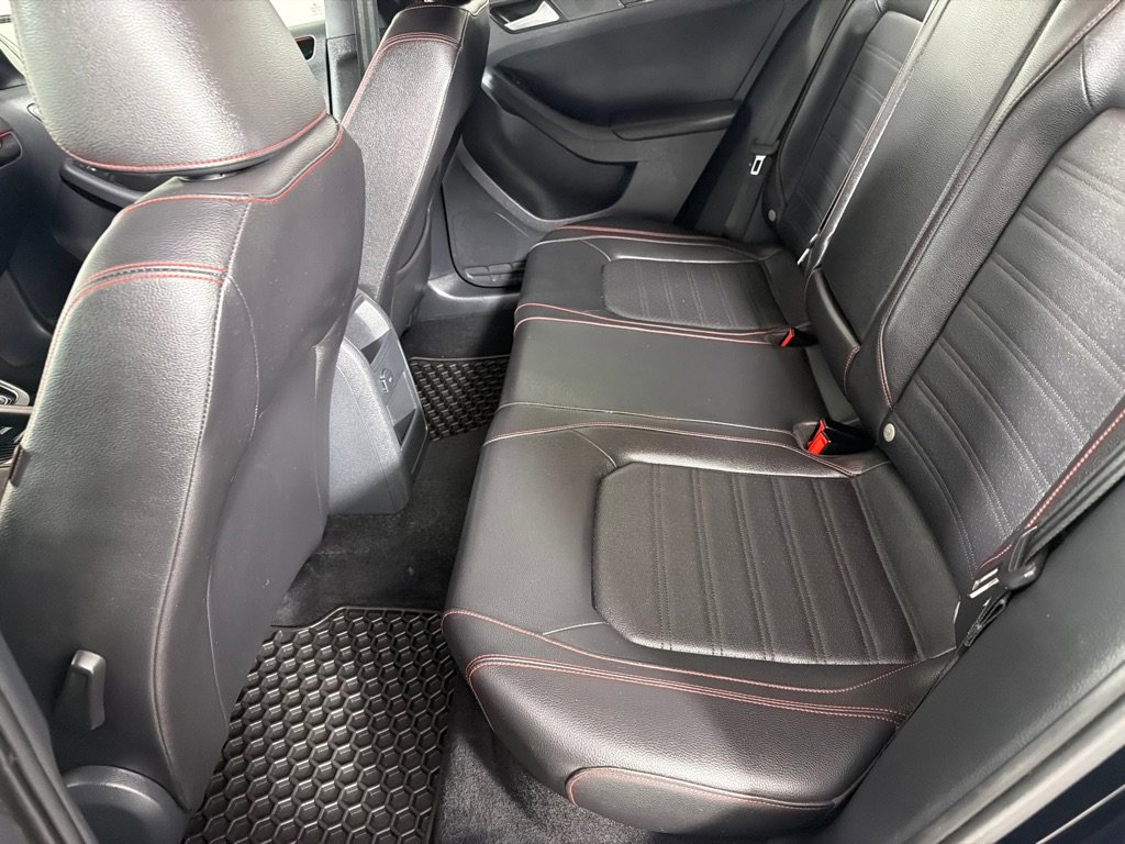 Used 2017 Volkswagen Jetta GLI image 19