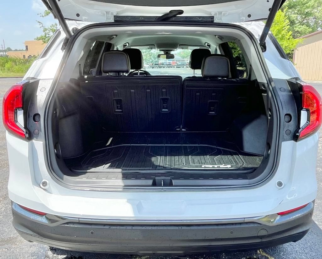 Certified 2024 GMC Terrain AT4 w/ LPO, Floor Liner Package AWD/4WD image 4