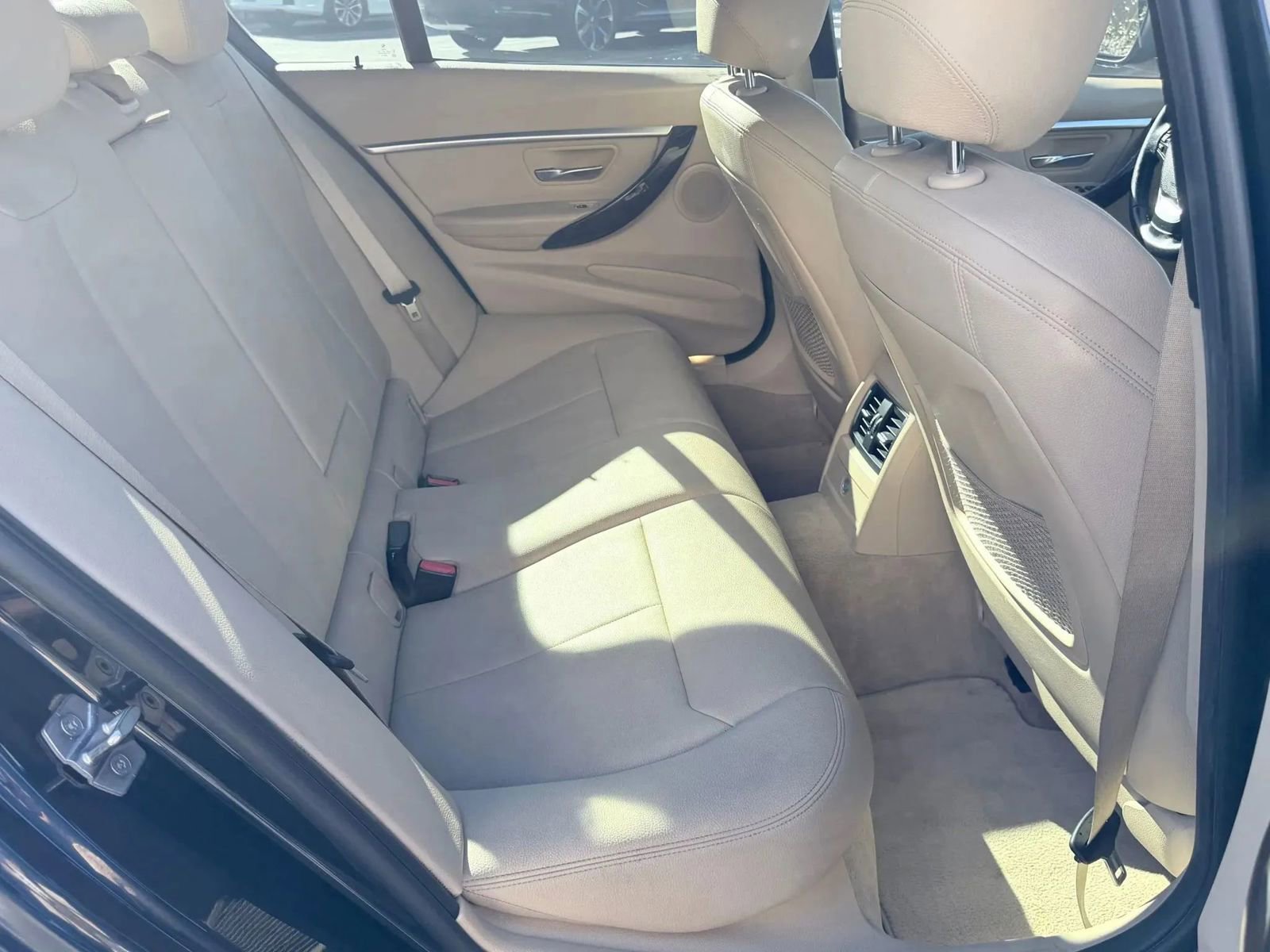 Used 2016 BMW 328d xDrive Sedan image 13