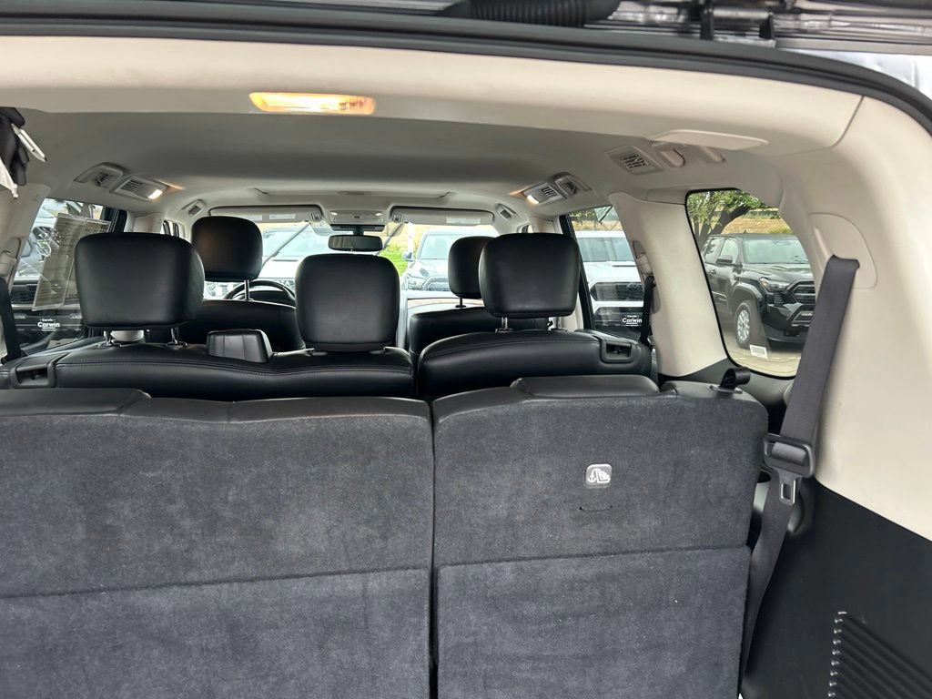 Used 2024 Nissan Armada SL AWD/4WD image 16