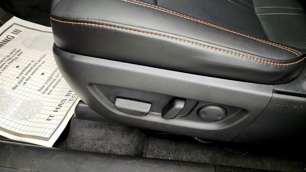 Used 2025 MAZDA CX-70 Plug-In Hybrid w/ Premium Pkg AWD/4WD image 11