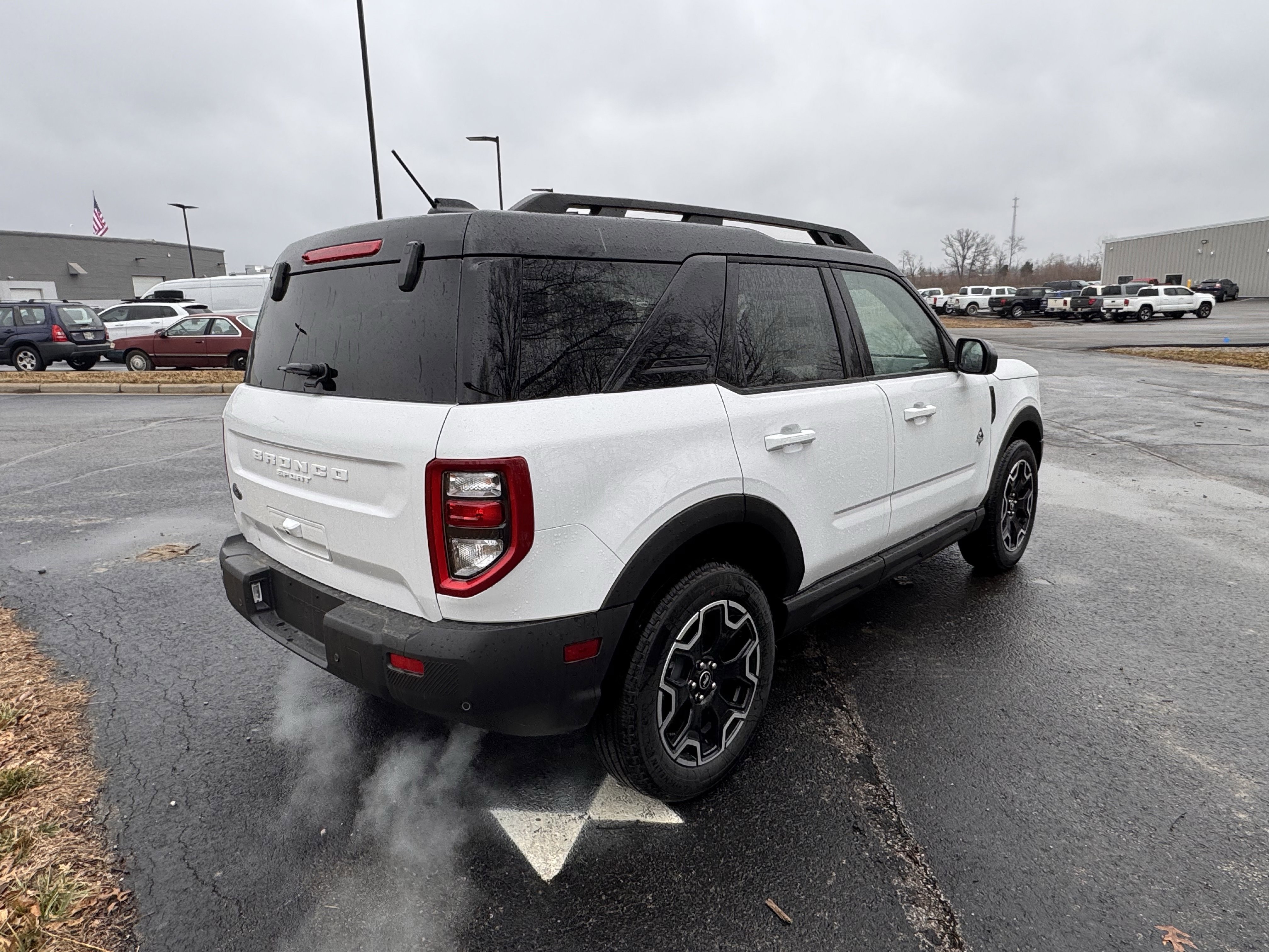 New 2025 Ford Bronco Sport Outer Banks image 3