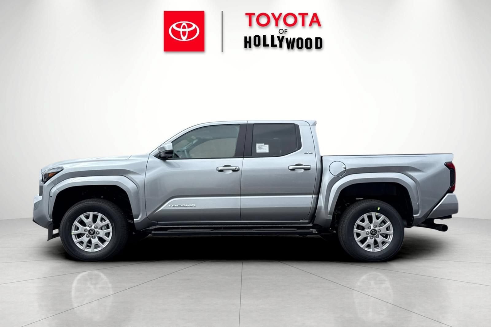 New 2026 Toyota Tacoma SR5 AWD/4WD image 9
