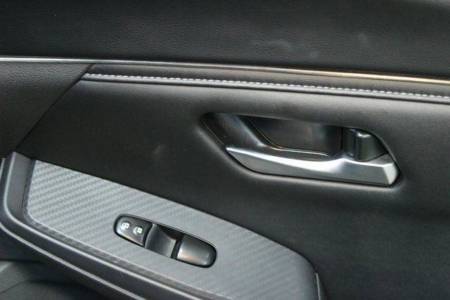 Used 2023 Nissan Sentra SV image 9