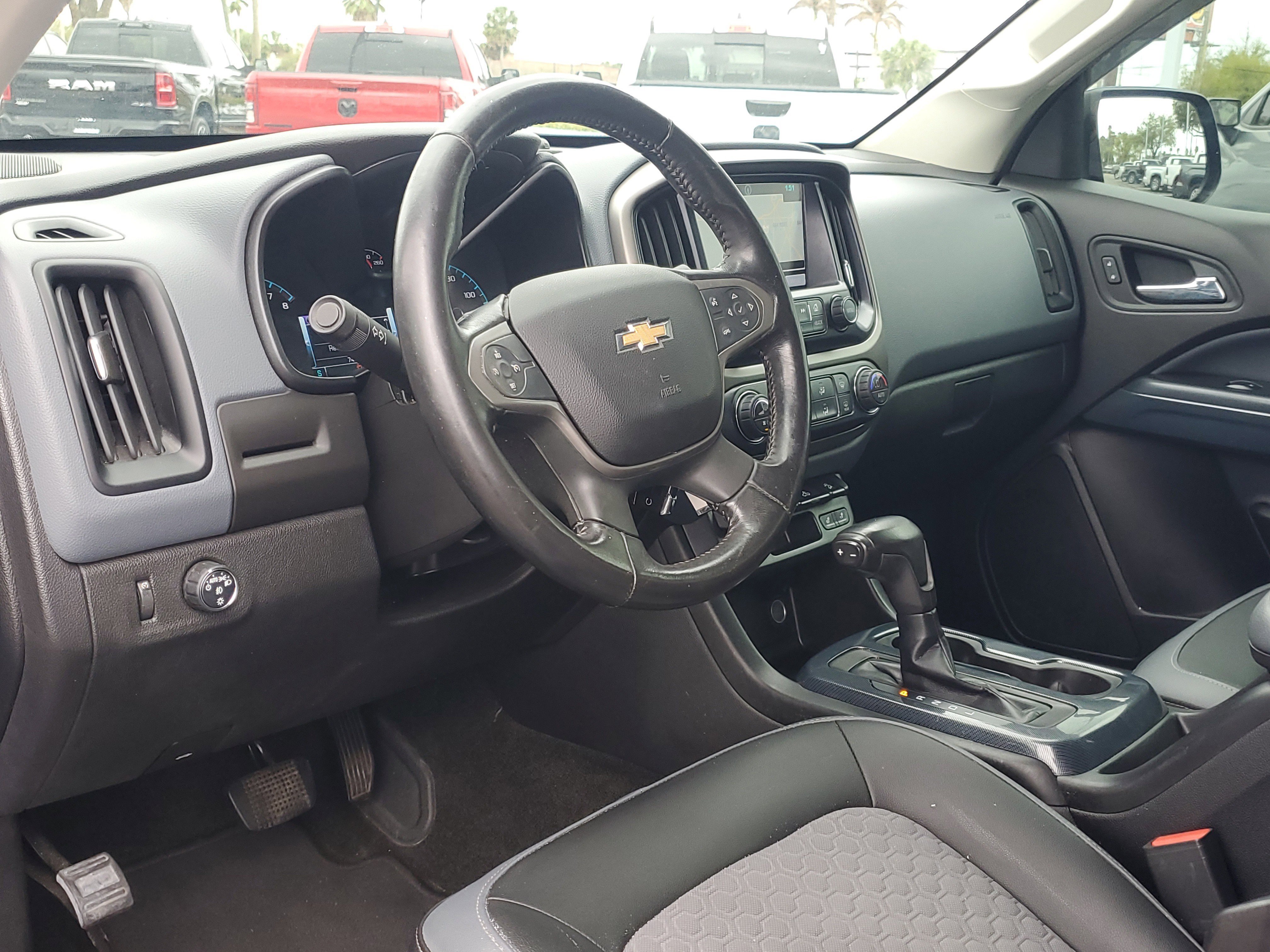 Used 2018 Chevrolet Colorado Z71 image 26