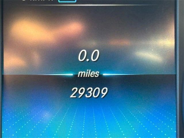 Used 2022 Mercedes-Benz GLC 300 w/ Premium Package Lite image 33