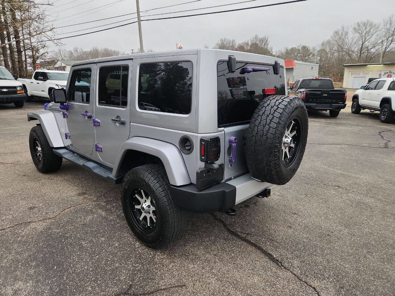 Used 2014 Jeep Wrangler Unlimited Sahara w/ Max Tow Package image 6