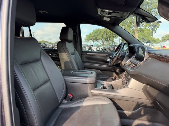 Used 2022 Chevrolet Suburban Z71 w/ Luxury Package AWD/4WD image 14