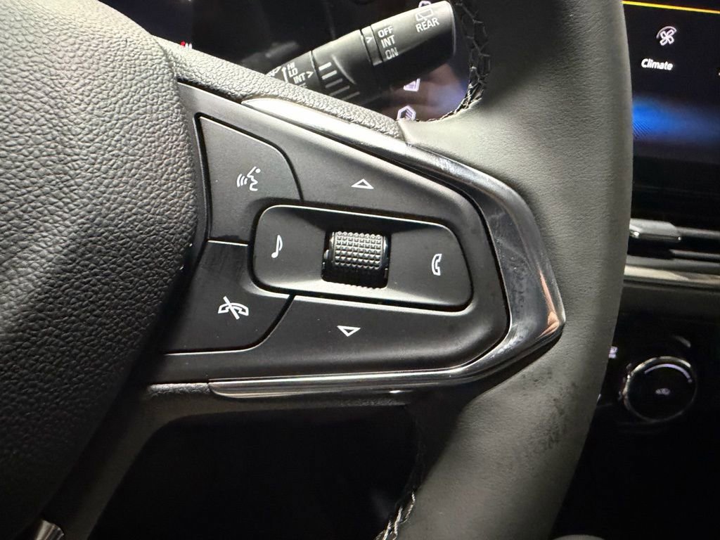 New 2026 Chevrolet Trax ACTIV w/ Driver Confidence Package image 17