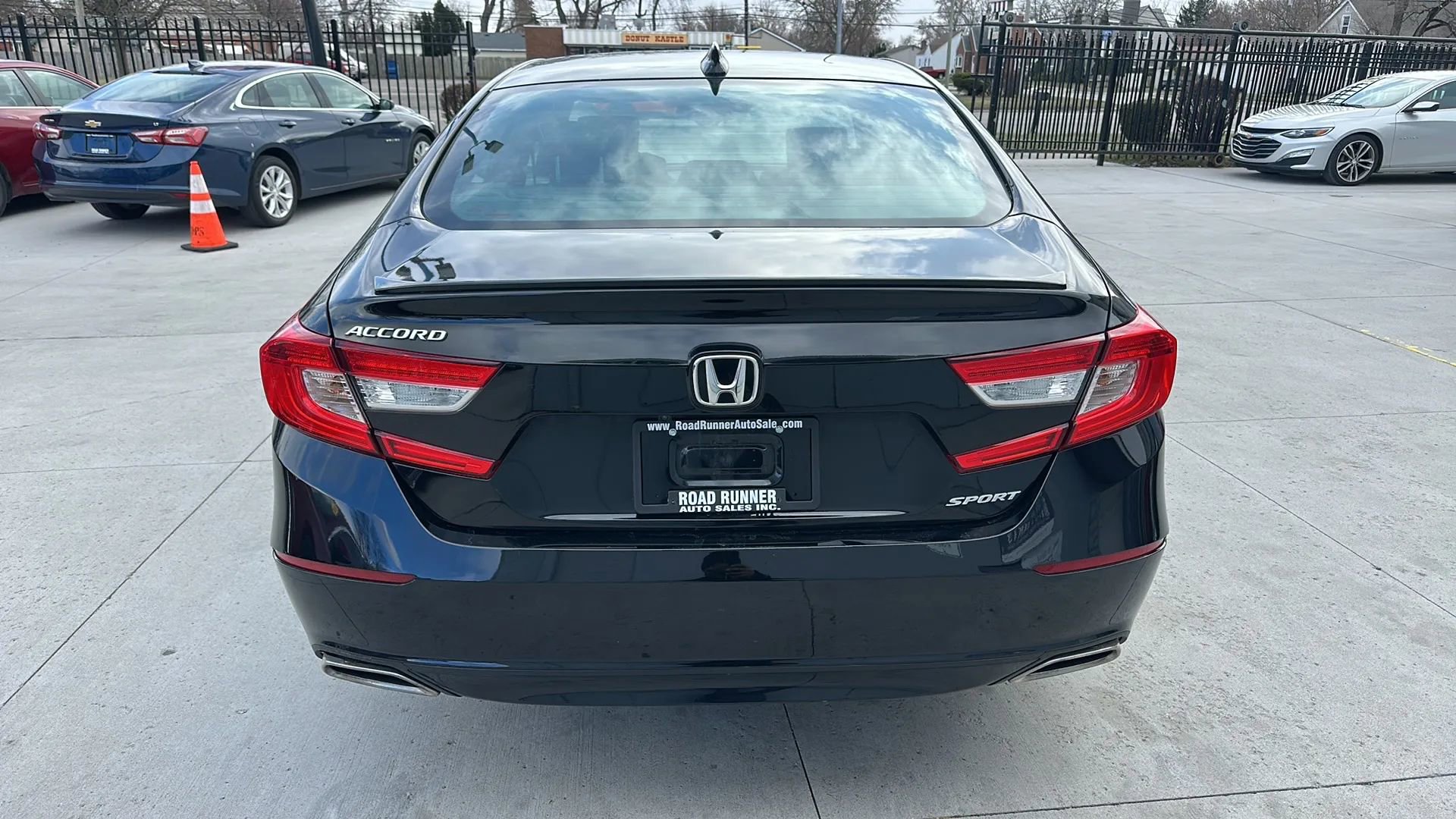 Used 2021 Honda Accord Sport image 6