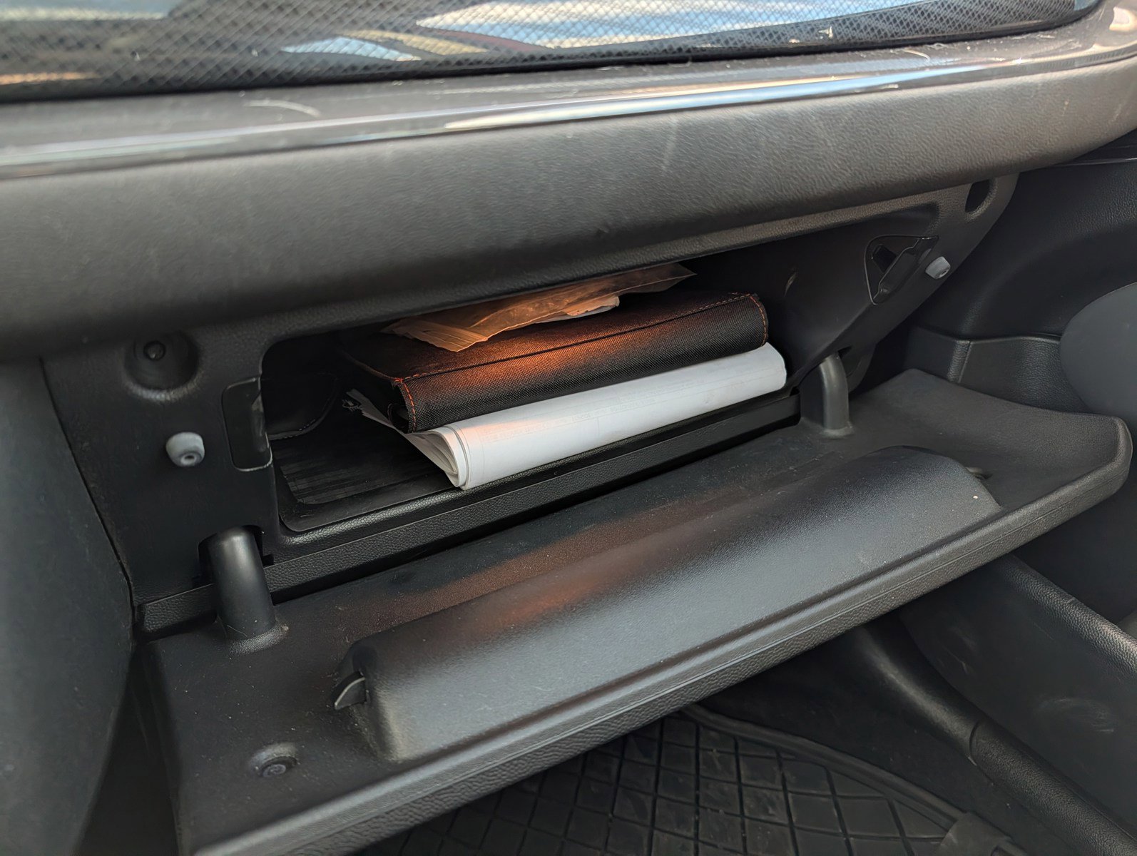 Used 2020 MINI Cooper Clubman S w/ Driver Assistance Package image 33