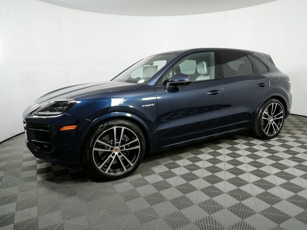 New 2026 Porsche Cayenne E-Hybrid image 2