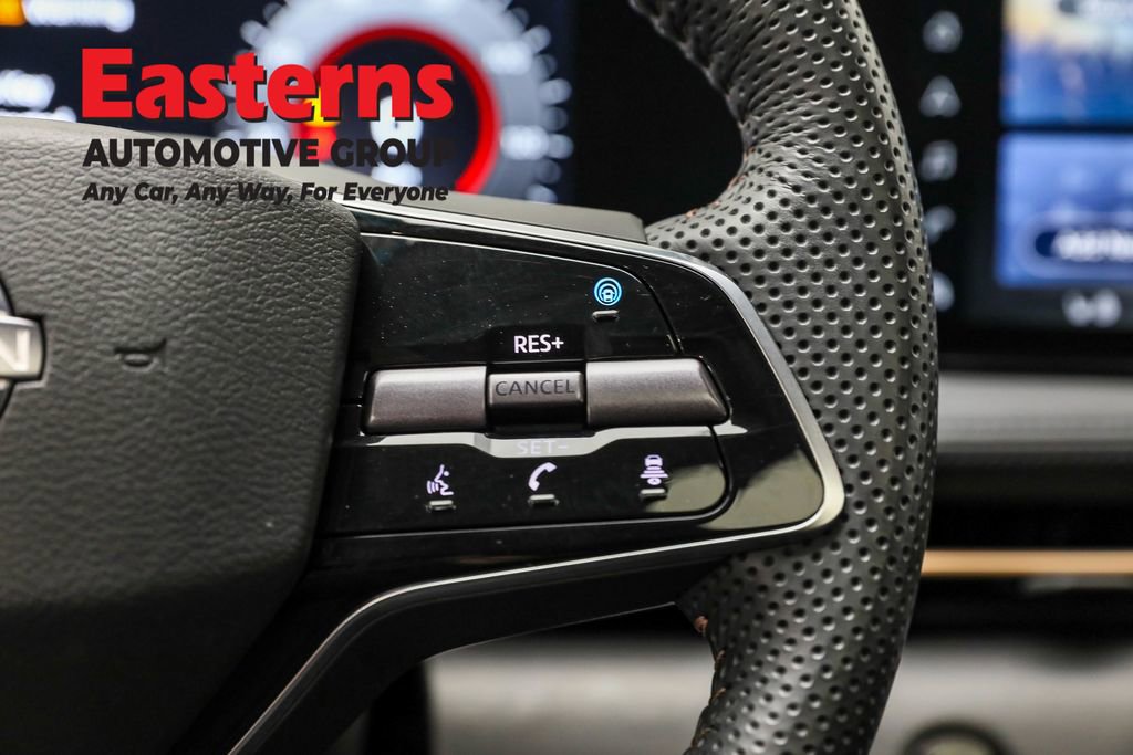 Used 2024 Nissan Ariya FWD image 15