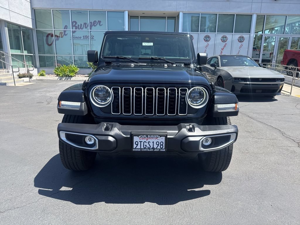 Certified 2025 Jeep Wrangler Unlimited Sahara w/ Safety Group AWD/4WD image 2