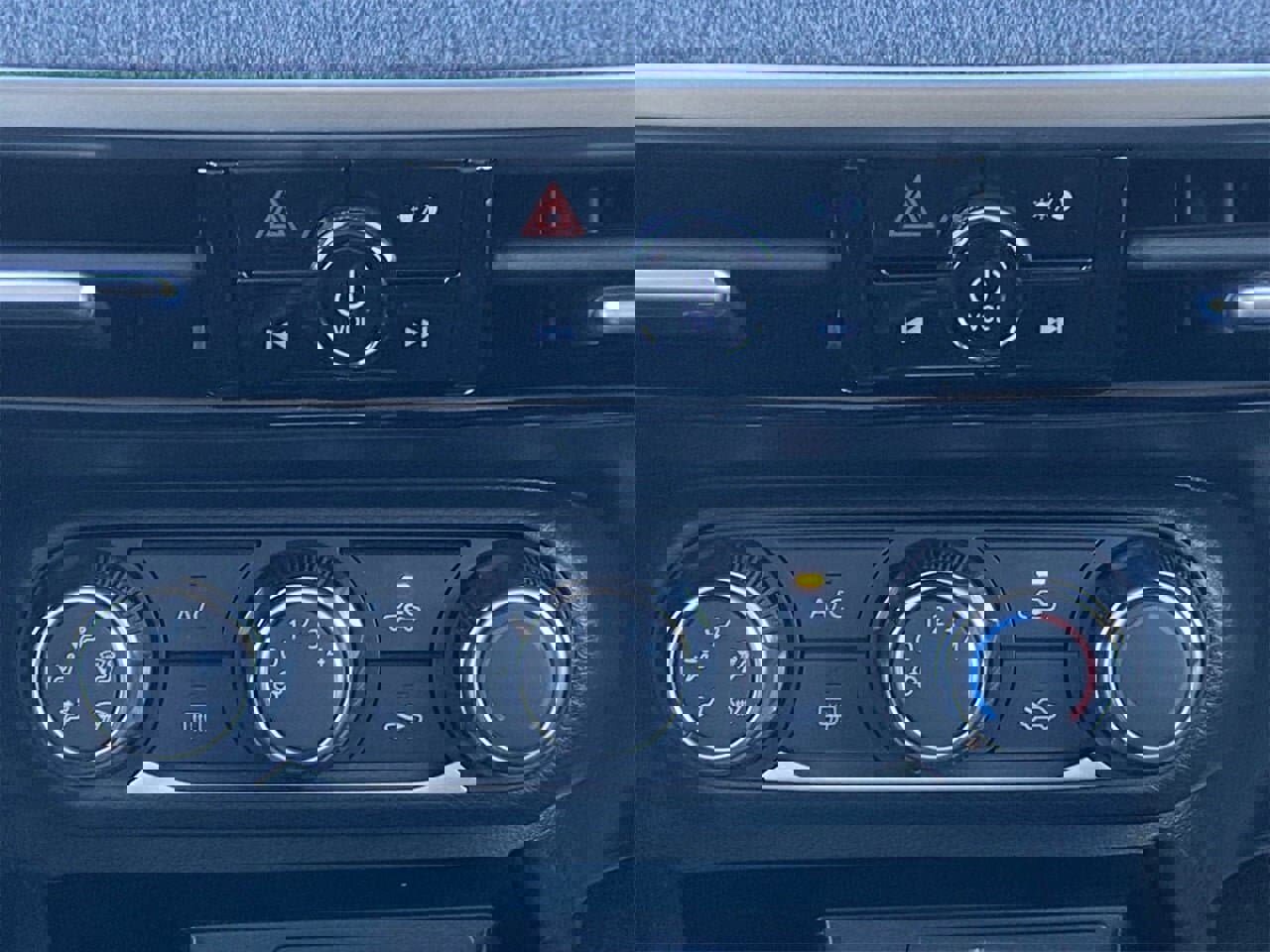 New 2026 Nissan Kicks S image 24