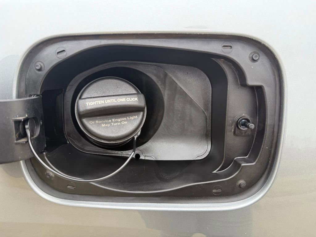 Used 2023 Chevrolet TrailBlazer RS w/ Convenience Package image 39