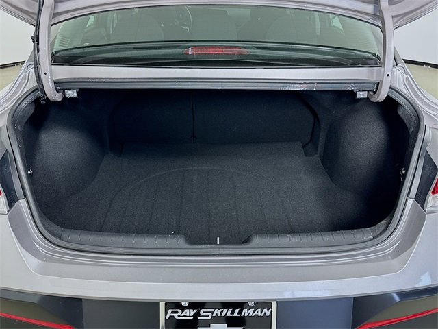 Used 2025 Hyundai Elantra SEL image 27