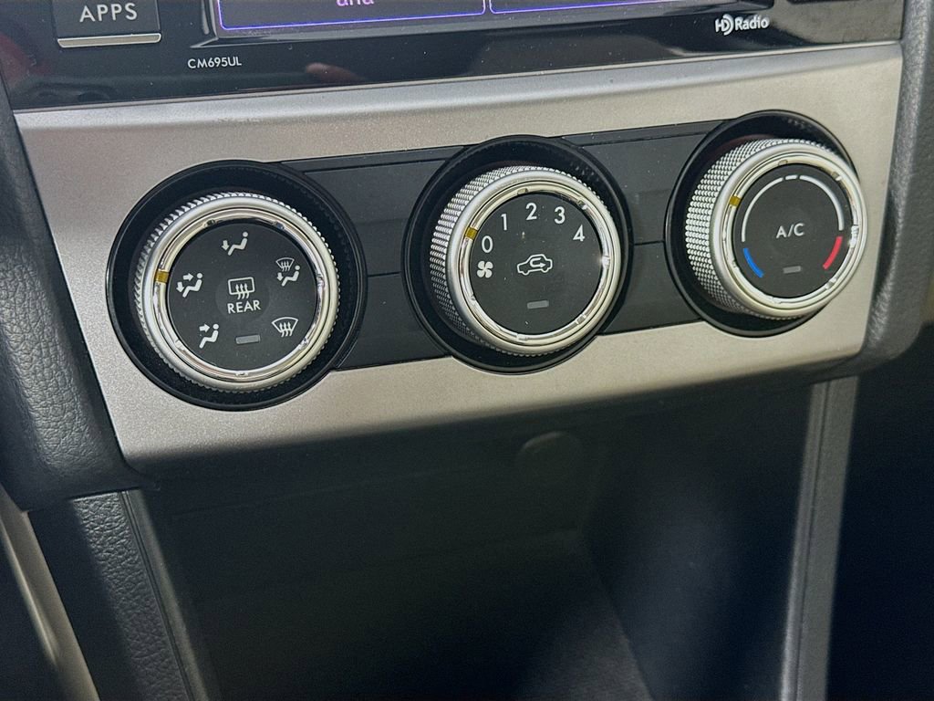 Used 2016 Subaru Impreza 2.0i Premium image 17