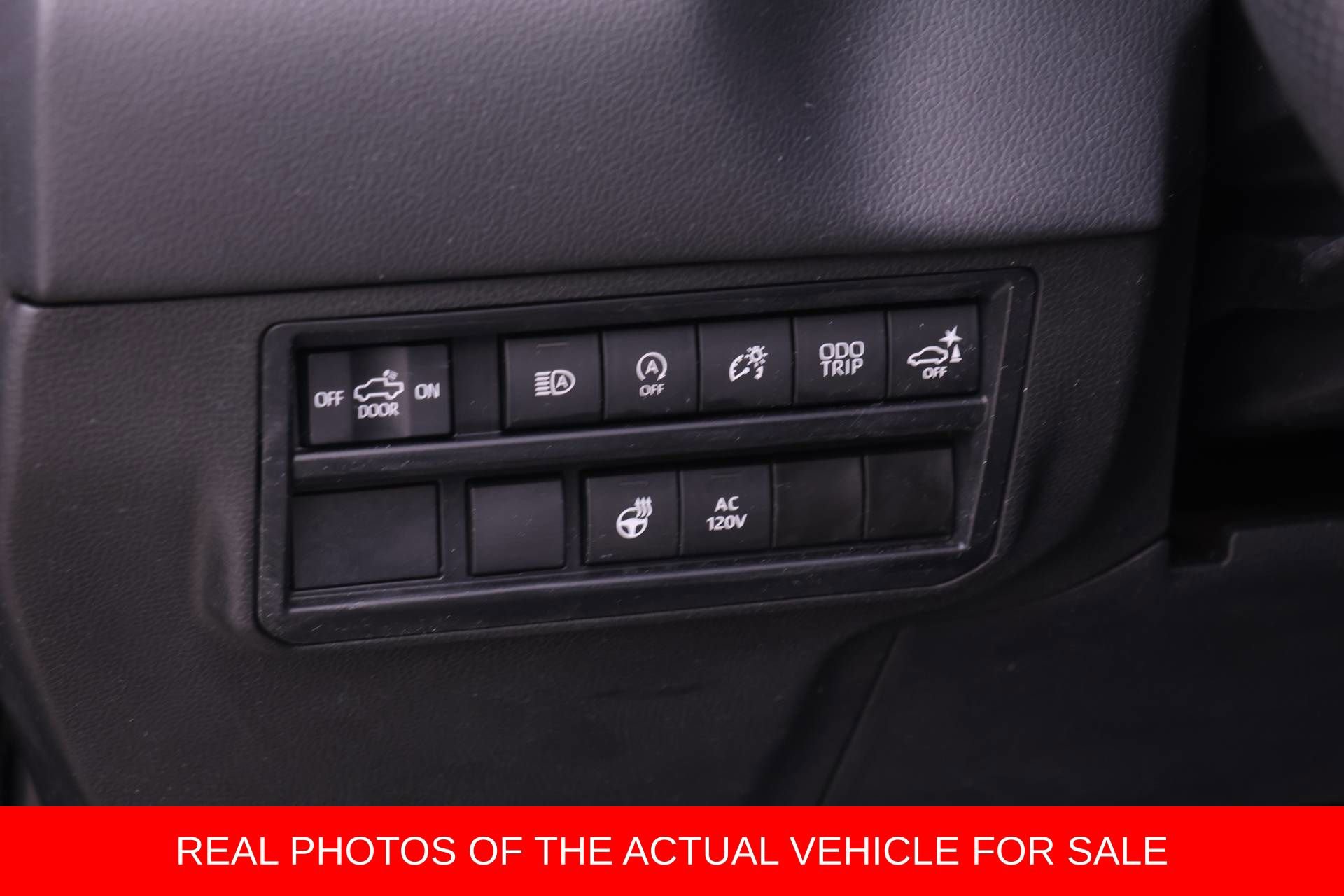 Used 2023 Toyota Tundra Limited AWD/4WD image 15