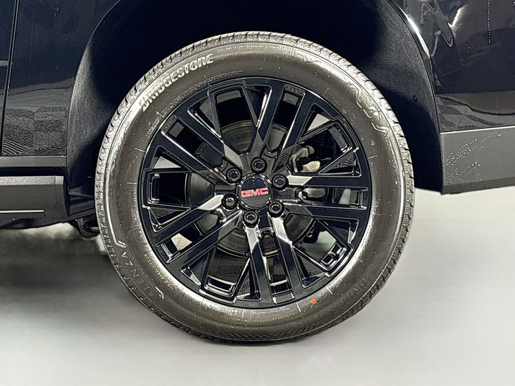New 2026 GMC Yukon XL Denali w/ Sun & Power Step Package image 33